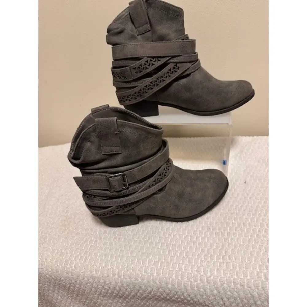 Used Not Rated Gray Faux Suede Ruched Booties with Cutout Strap Design 6.5